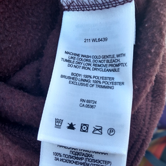 Columbia Fleece Front Zippered Jacket, Size Large, Burgundy - Picture 9 of 14